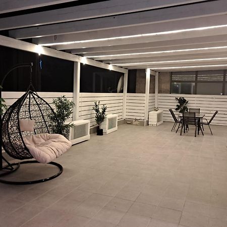 Authentic One Bedroom Apartment In City Center Kudüs Dış mekan fotoğraf