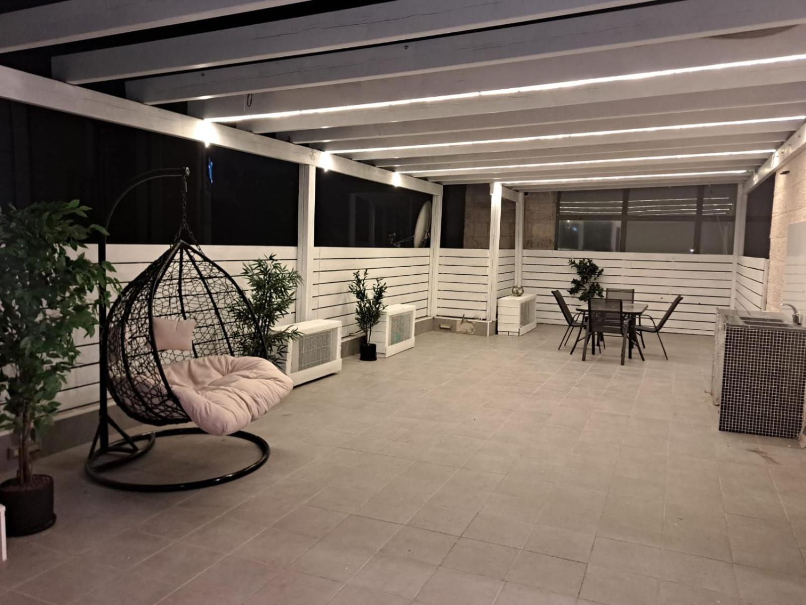 Authentic One Bedroom Apartment In City Center Kudüs Dış mekan fotoğraf