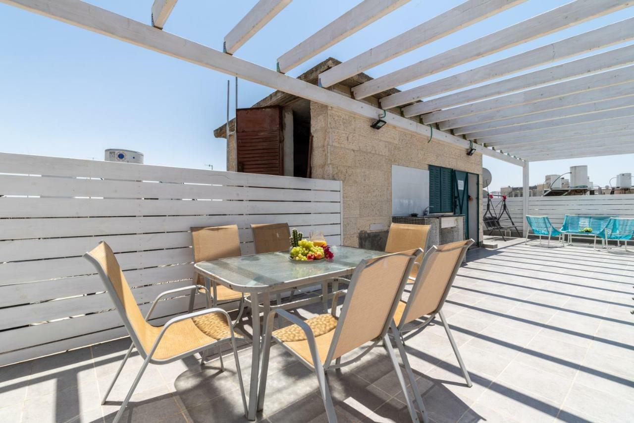 Authentic One Bedroom Apartment In City Center Kudüs Dış mekan fotoğraf